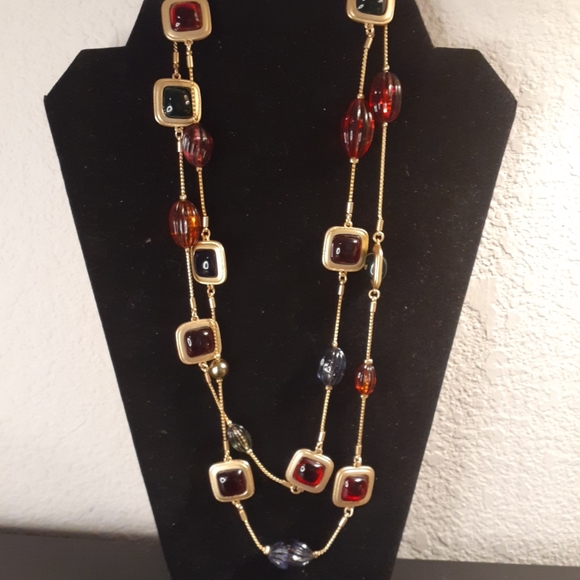 EXQUISITE 1950 Louis Dell Olio Designed Austrian Crystals 24" Station Necklace. - Picture 4 of 5